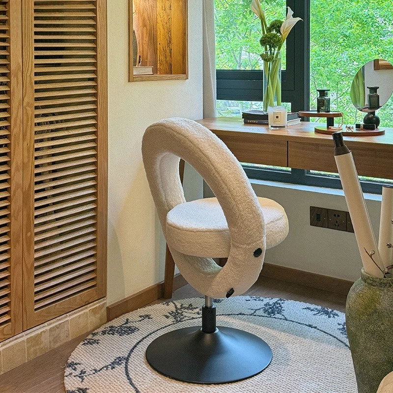 

Lamb wool makeup chair new dressing chair stool ins wind round cute cream wind round stool