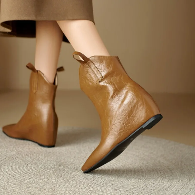 New 5cm Sloping Heel Pointed Ankle Boots Black PU Embossed Leather Short Plush Lining Winter Boots European American Sizes 35-45 - Image 2