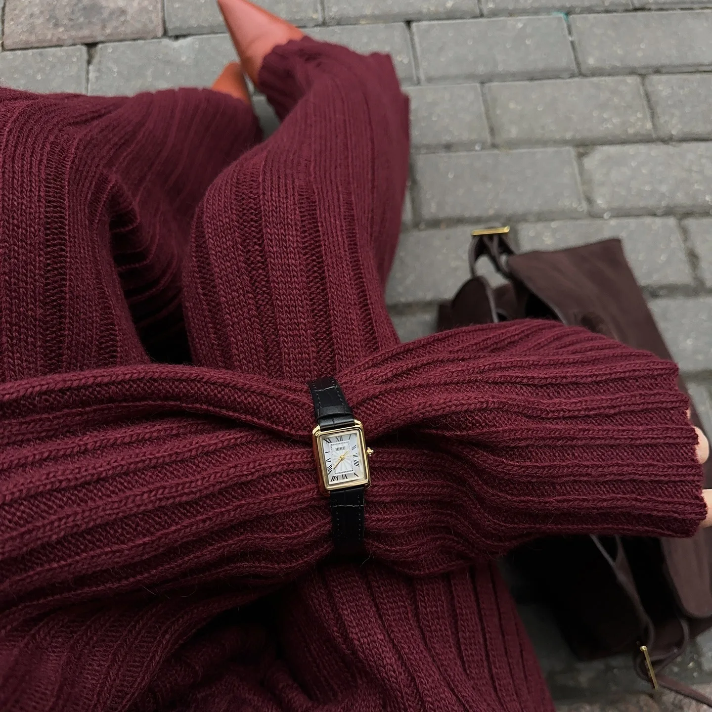 French Lazy Wind V-neck Sweater Loose Suit Red Long Scarf Warm High-grade Knit Long Skirt Suit in Autumn and Winter