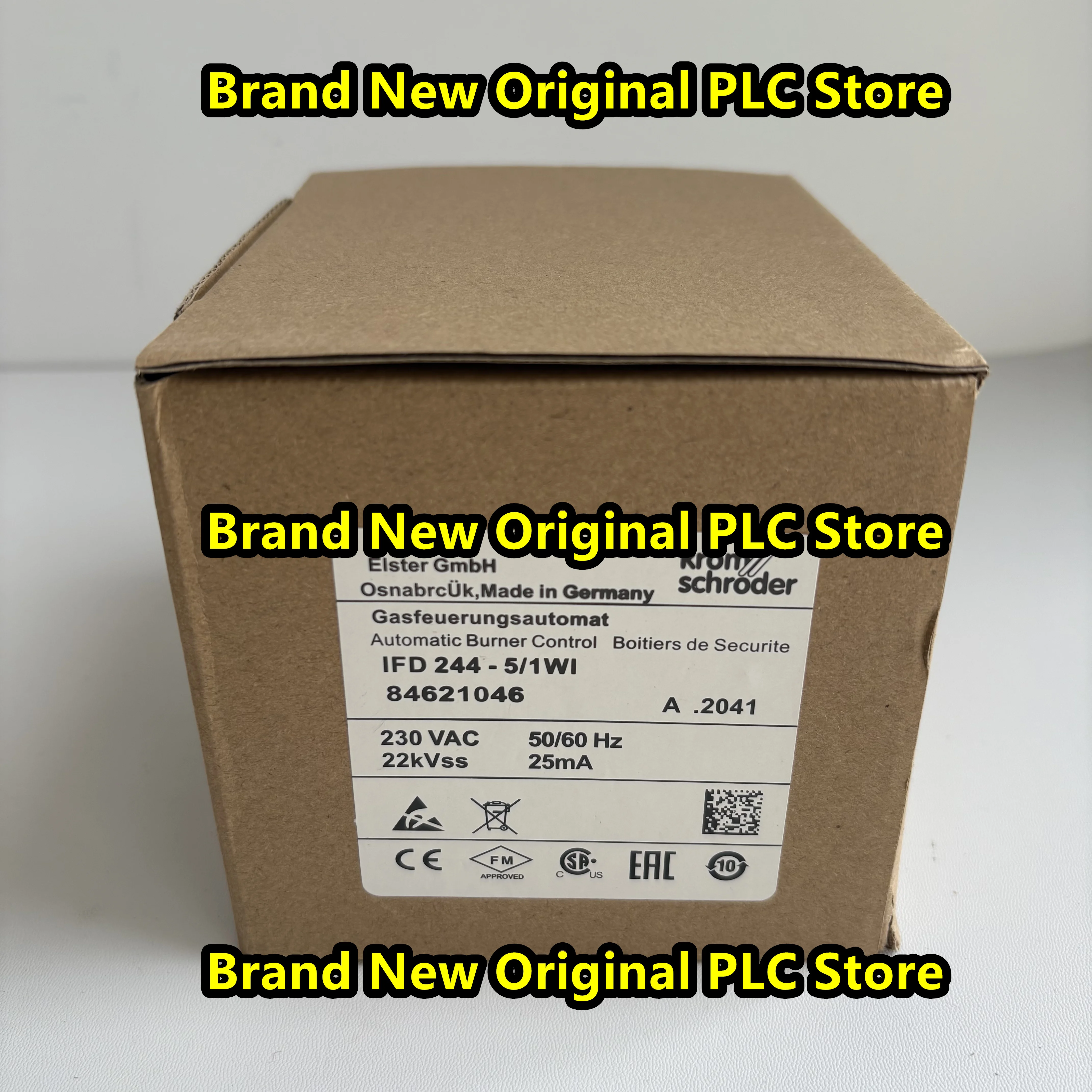 

IFD244-5/1WI 84621046 Автоматический контроллер горелки, новый оригинал