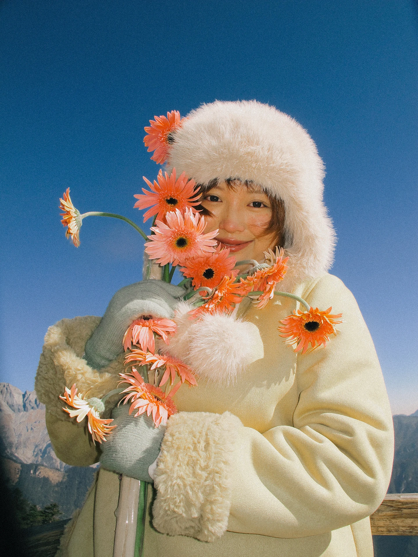 

Женская тибетская хлопковая куртка Tagkita с мехом ягненка, желтая, зимняя, утепленная, с длинными рукавами, прямого кроя