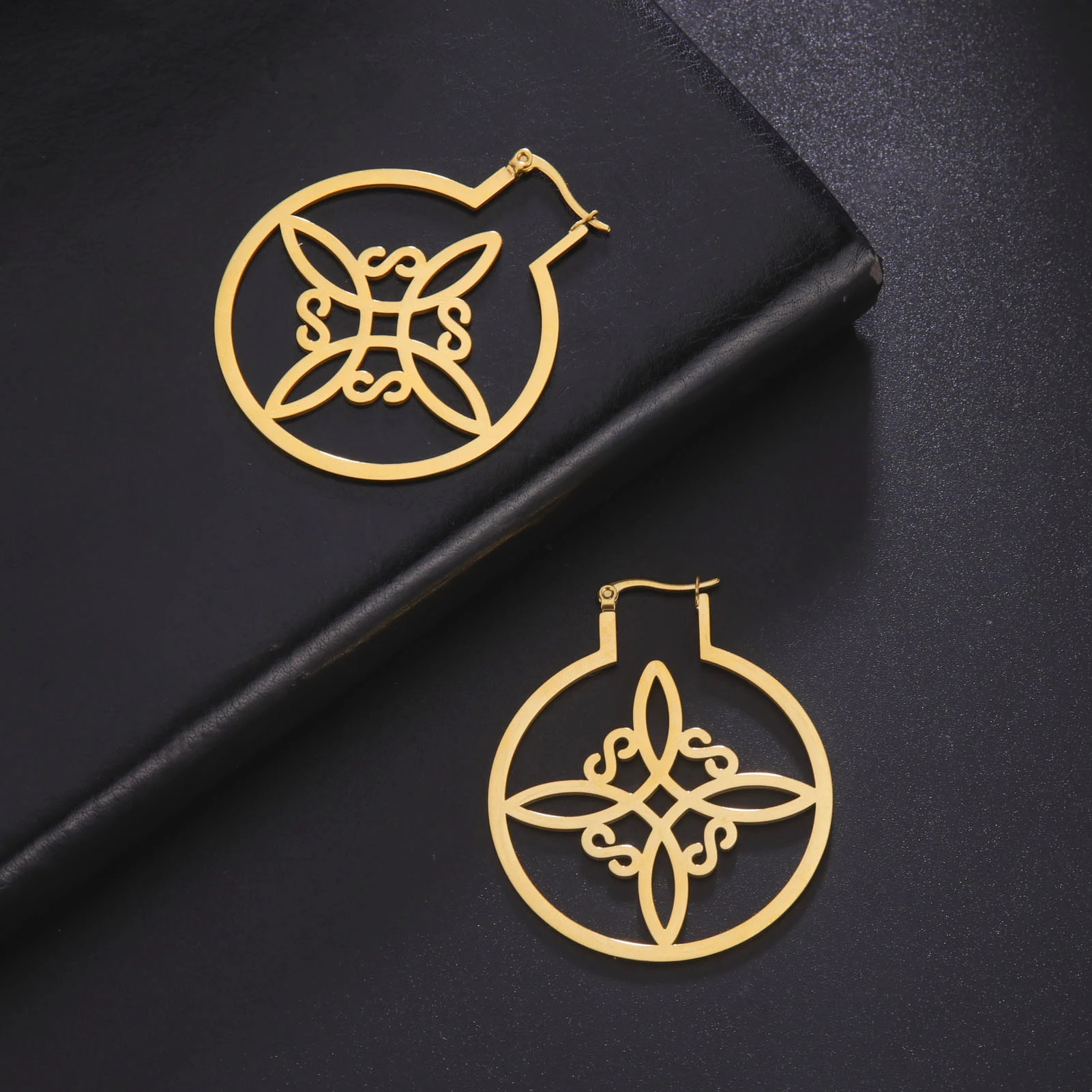 Женские серьги с узелком в форме S Amaxer, модные креативные изысканные аксессуары, элегантные ювелирные украшения с ушными иглами, подарок на удачу