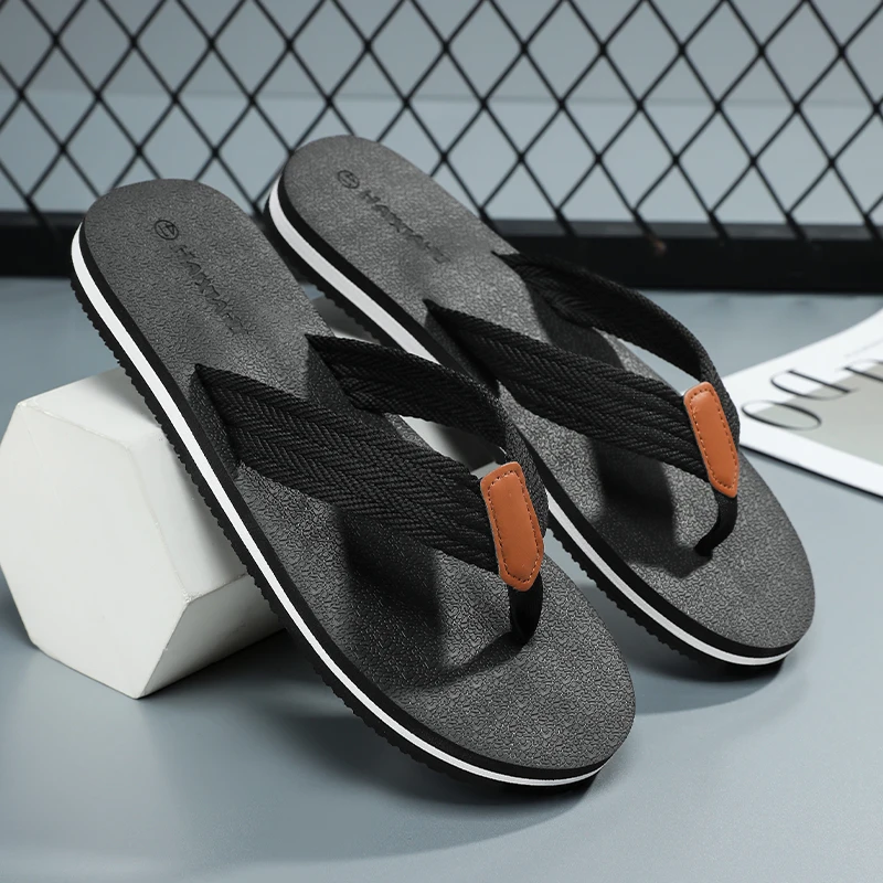 

YRZL Summer Flip Flops For Men Breathable Beach Slippers Non Slip Lightweight Comfortable Sandals Men's Casual Shoes Outdoor