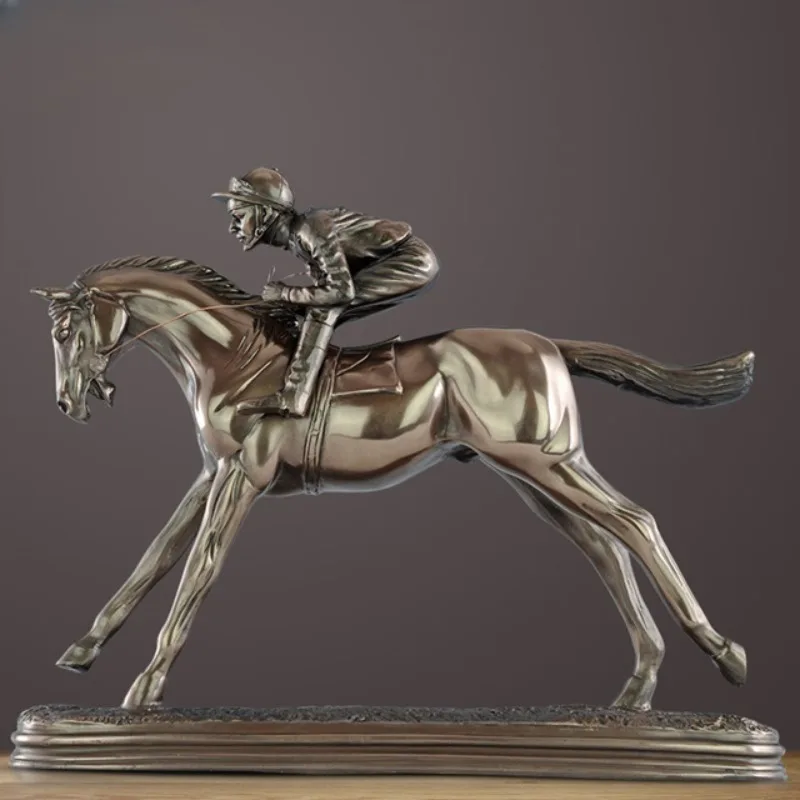 

Cold-cast copper horse ornaments, light luxury handicrafts, small delicate horses to successful decorations