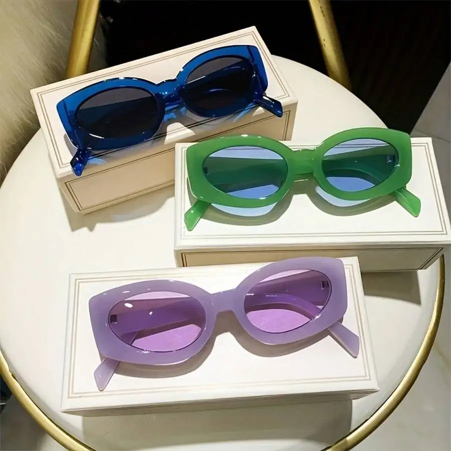 Gafas de sol unisex con degradado de colores, montura rectangular, lentes azules, verdes y moradas, de plástico ligero, para fiestas y uso diario.