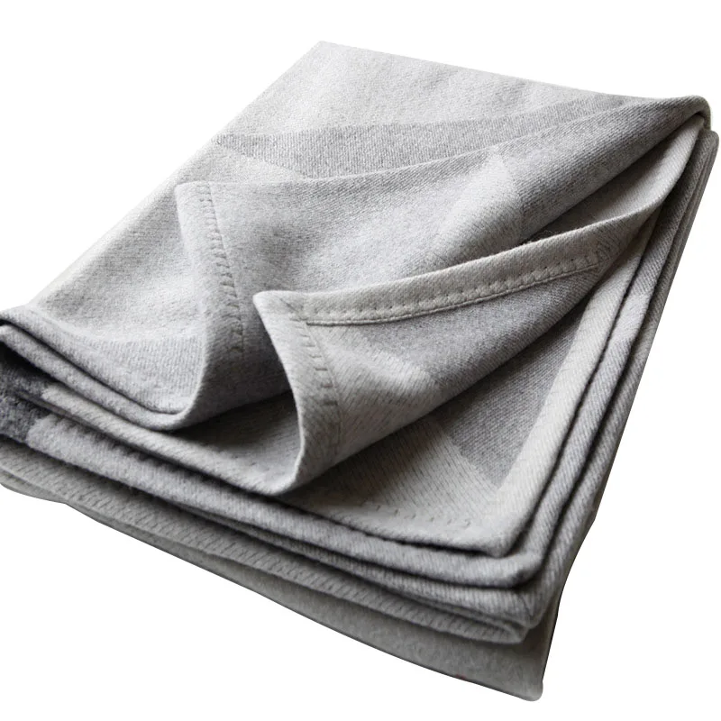 100% Wool Tringle Blanket Shawl Soft Warm Jacquard Air-conditional Cover Sofa Throw Bedspread Travel Nap Blanket Home Decoration