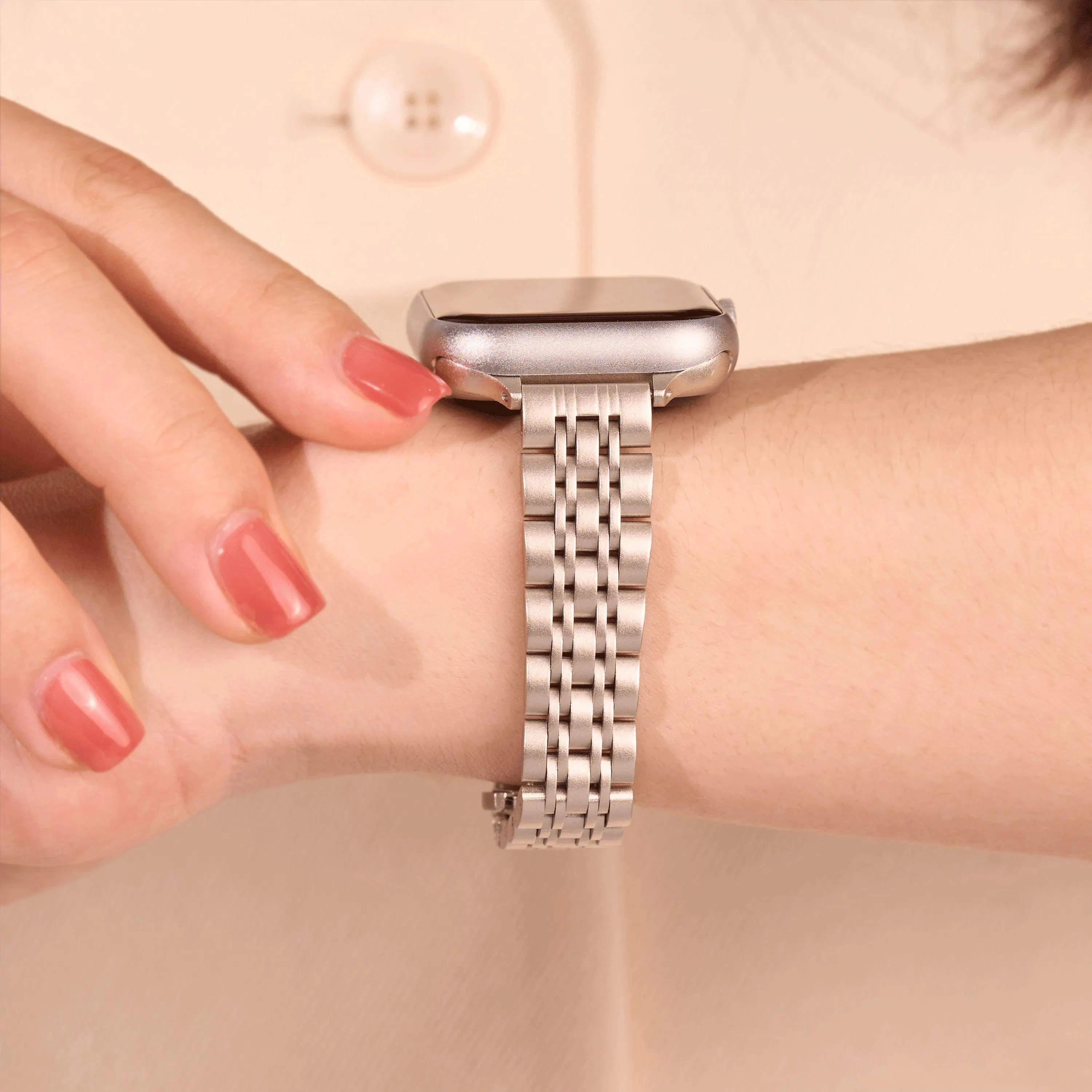 Schlankes Damen-Uhrenarmband aus Edelstahl und Metall für Apple Watch 38/40/41 mm, 42/44/45/46/49 mm, geeignet für iWatch-Serie SE987654321 – Detail 7