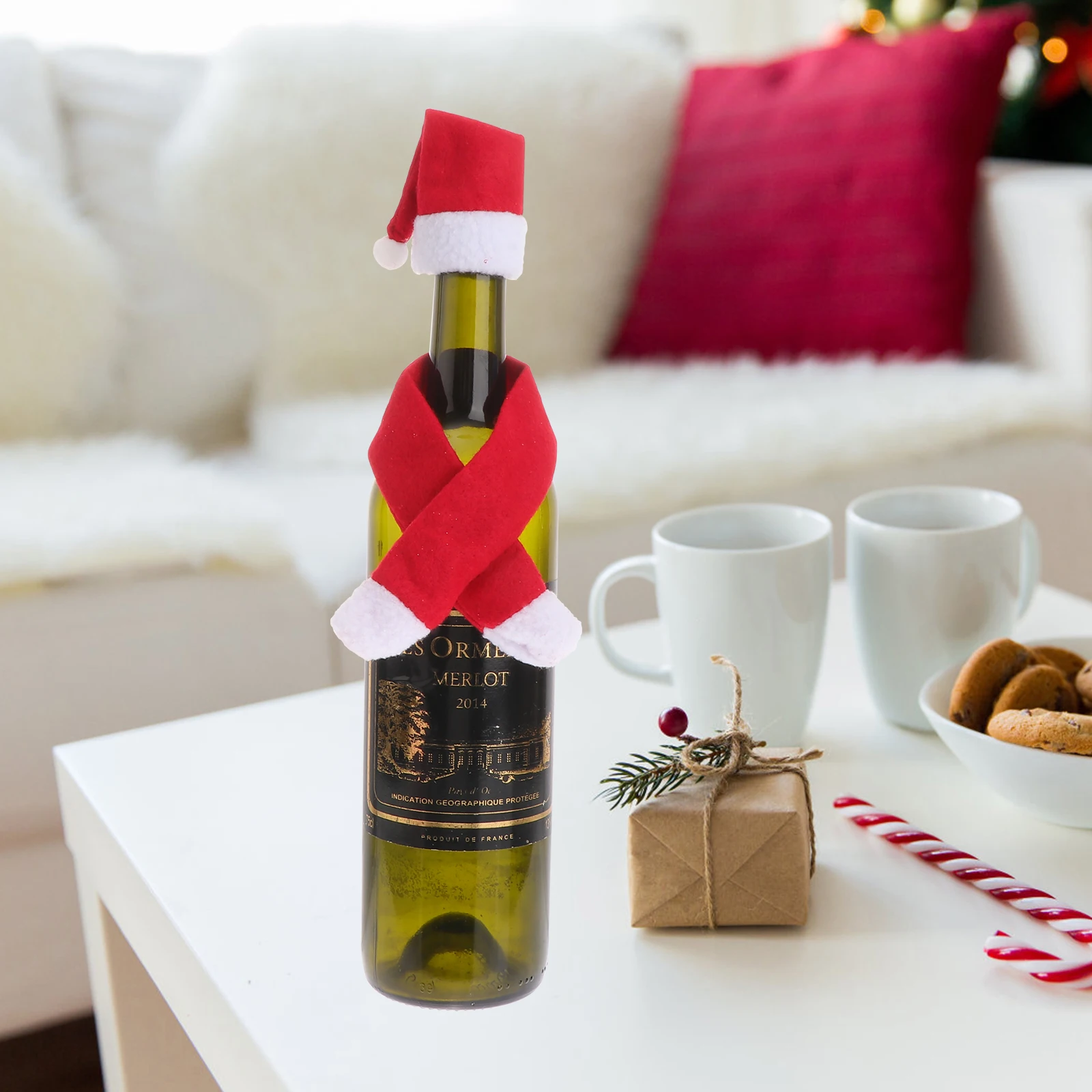 

6Set Christmas Bottle Cover Set Lovely Hat Scarf Design for Wine Containers Festive Decorations Holiday Gifts Home Hotel Party