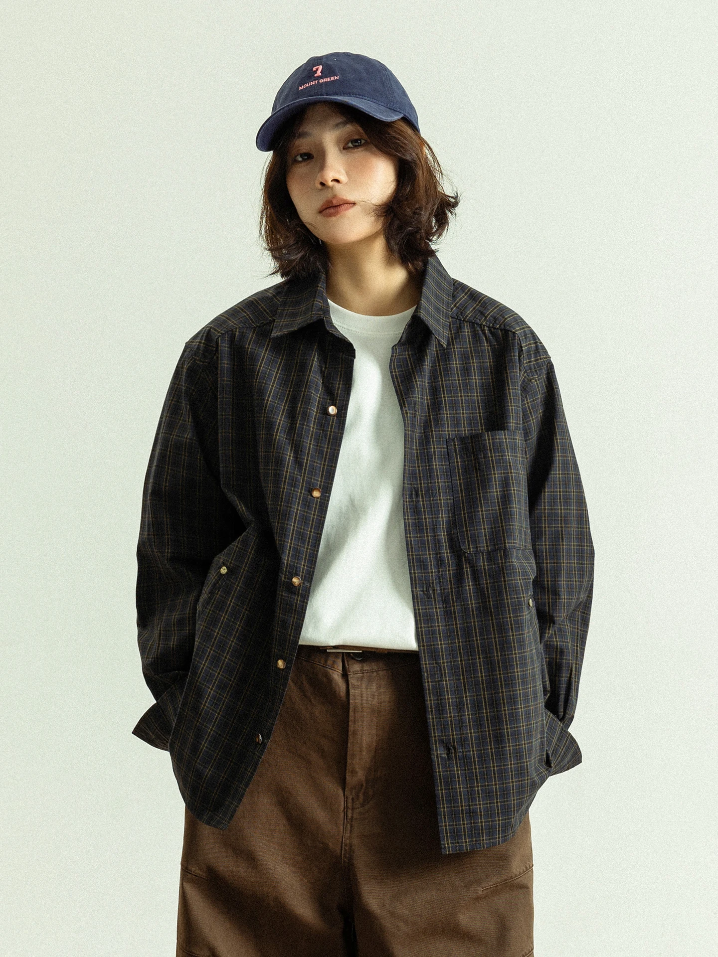 

GoodNorth Retro Button up Plaid Shirt Loose Casual Style Women's Men's Top Comfortable Lazy Fashion Cotton Long Sleeve