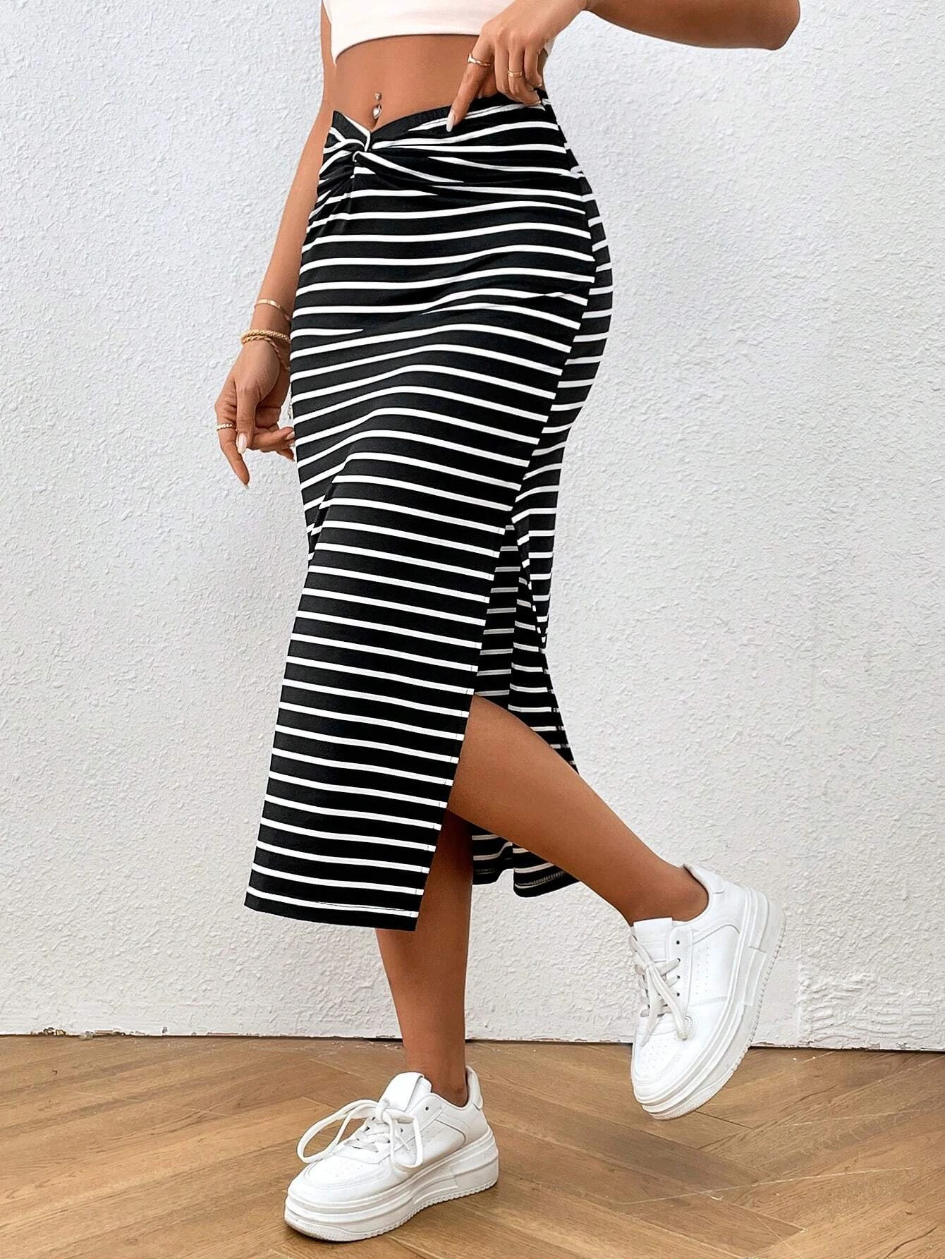 Women's Striped Knot-Waist Slit Midi Skirt