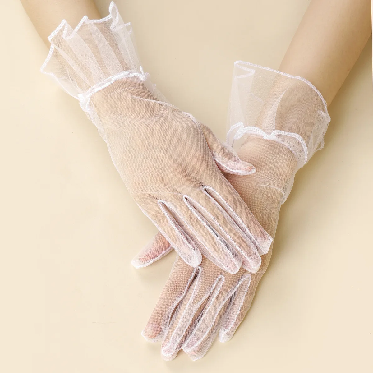 

Summer Women Short Tulle Gloves Transparent Mesh Elegant Wedding Bride Gloves Stretchy Lotus Leaf Sheer Lace Full Finger Mittens