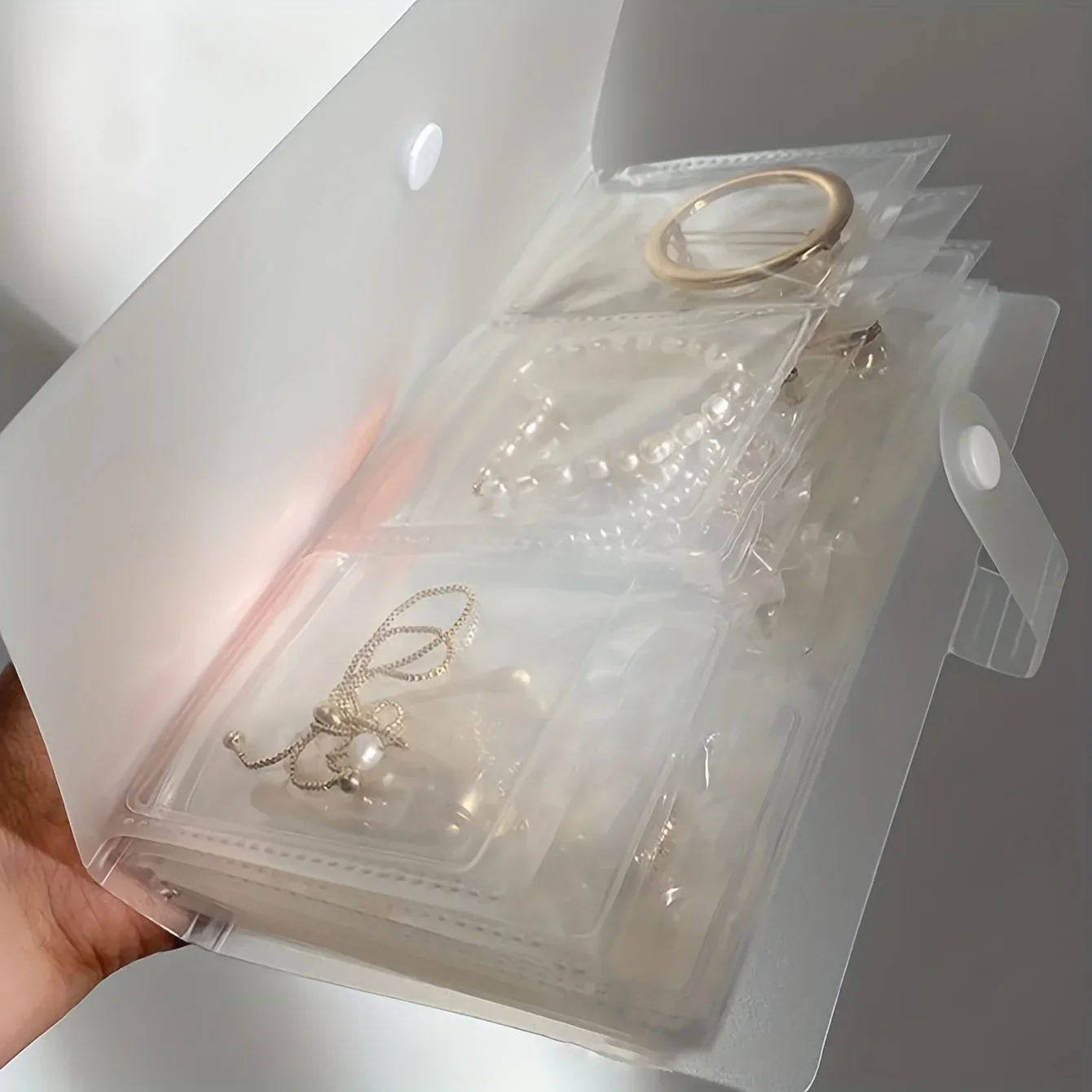 84-Cell Transparent Jewelry Storage Book Portable Travel Easy View Access Album Photo Album Bag for Jewellery Organization