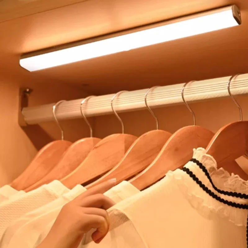 LED Motion Sensor Light Wireless LED Night Light Type C Rechargeable Light For Wardrobe Room Closet Kitchen Bulb