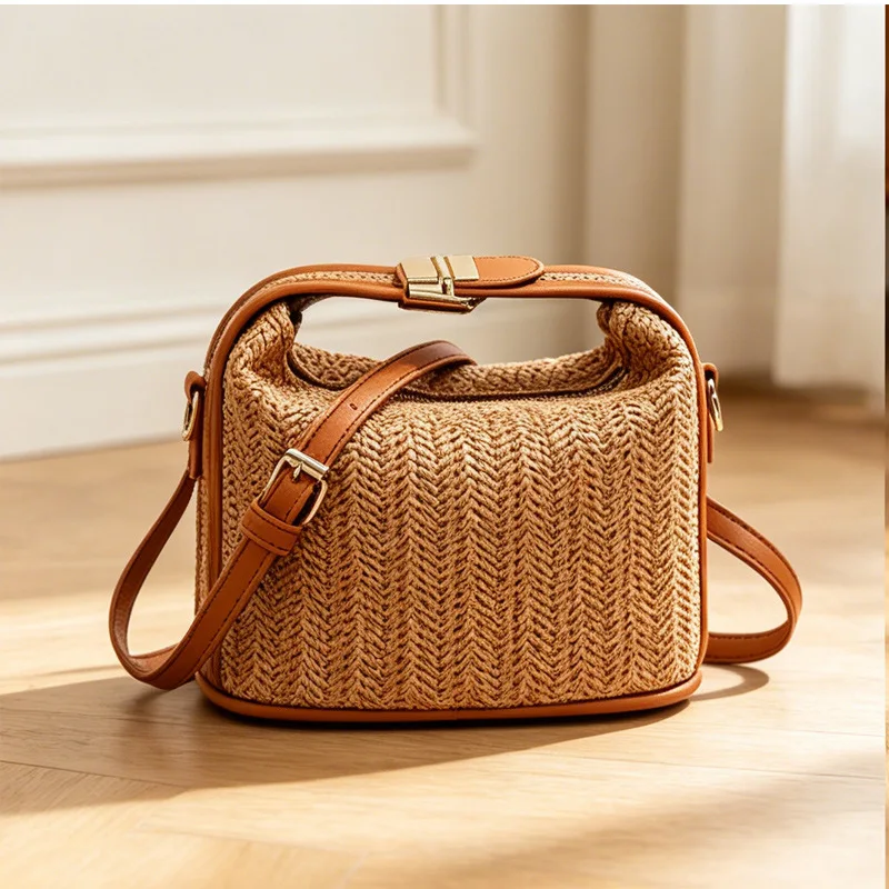 

2026 Summer Trend Small Straw Crossbody Bag Soft Handle Casual Seaside Beach Bag Fashion Bohemian Purse and Handbag