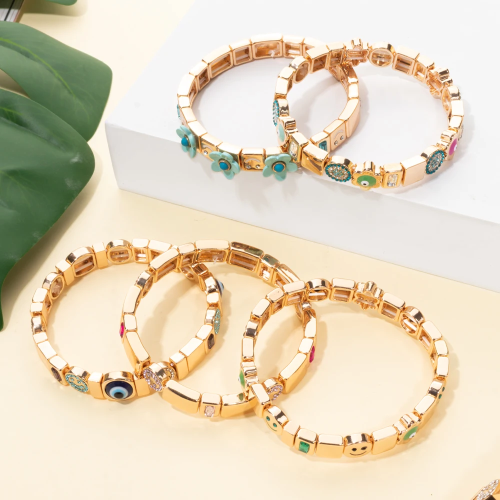 2024 New Fashion Gold Color Enamel Bracelets For Women Happy Face Heart Charm Beaded Hand Accessory