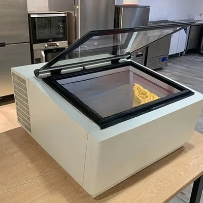 A  Small Ice Cream Freezer Display Cabinet for Scooping Hard Ice Cream, Desktop Stall Cabinet