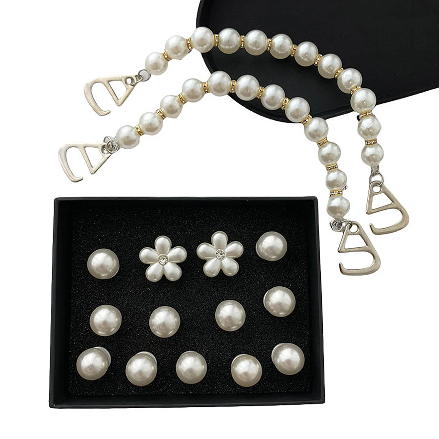 Chaîne de fleurs en perles ABS de luxe, breloques détachables pour décorations de chaussures Crocs pour sabots, sac de plage, idée cadeau de fête, 28 pièces/26 pièces