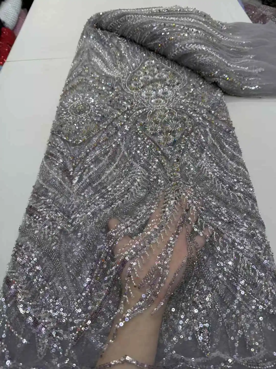 قماش دانتيل مطرز ثقيل أفريقي 2025 جودة عالية نيجيري ترتر لؤلؤ دانتيل فرنسي تول قماش لخياطة فستان حفلات الزفاف