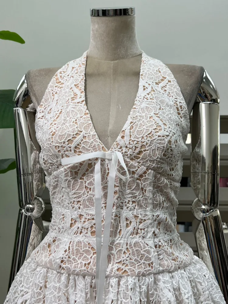 DFDG المرأة 2025 أنيقة القوس ثلاثية الأبعاد الدانتيل قطع الخامس الرقبة الرسن الرقبة فستان الحفلات المسائية لربيع وصيف مثير الجوف خارج تصميم #5