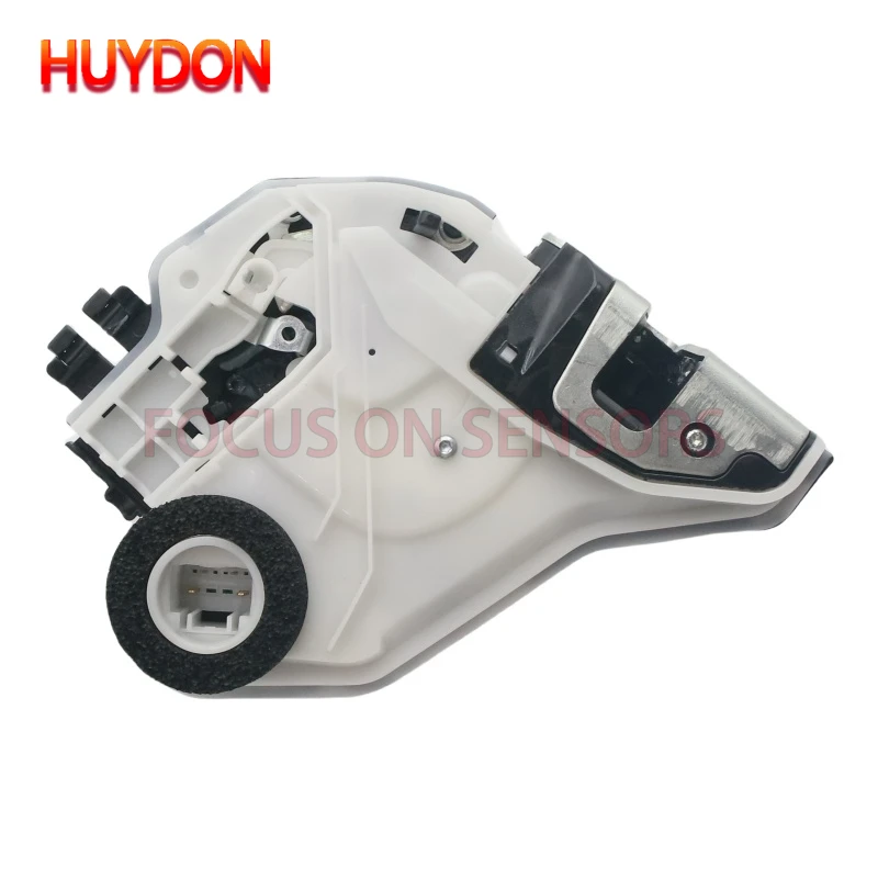 

69060-0E030 Привод защелки заднего левой двери для Toyota Tundra Sequoia Highlander 2014-2025 690600E030 Автомобильные аксессуары