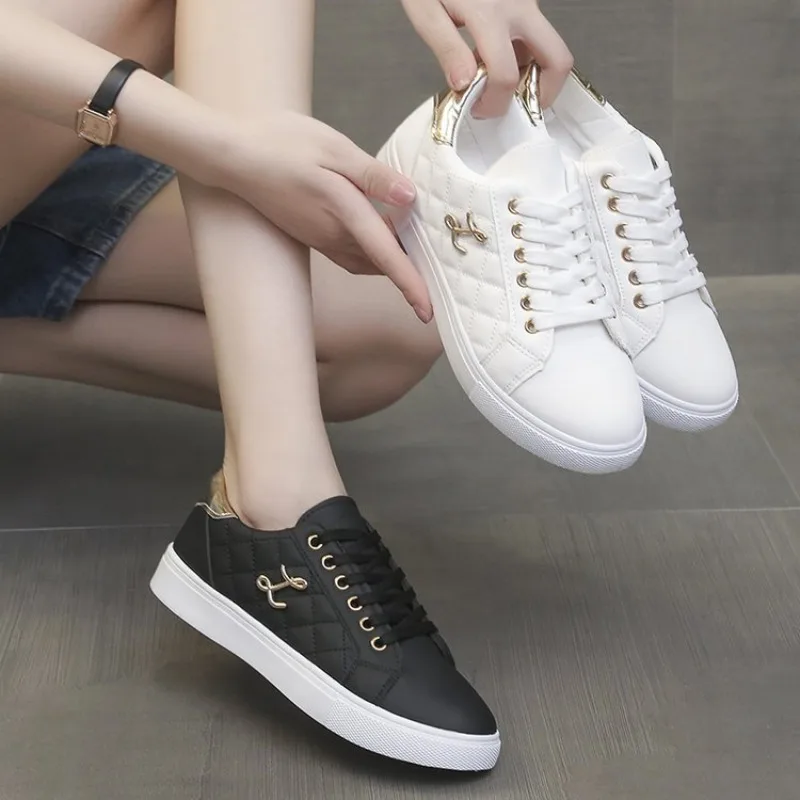 Summer Women's Round Toe Lace-Up Skate Shoes Leather Low-Top Casual Sneakers Breathable Lightweight Student Footwear Non-Slip