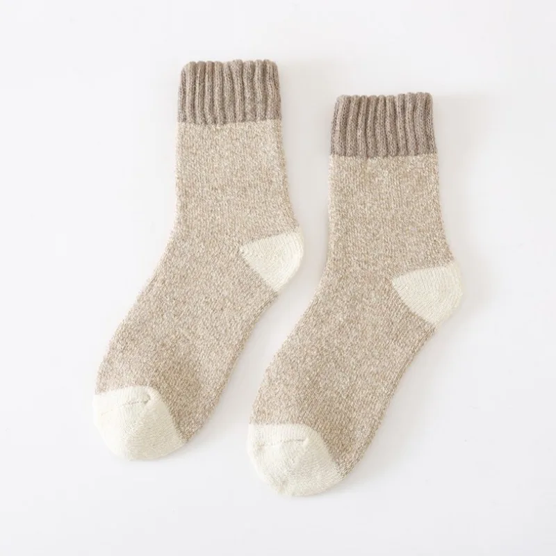 Autumn and winter men's high-end warm  thickened warm middle tube, looped color matching socks, casual plush towel socks