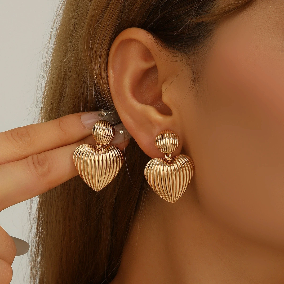 Big Round Heart Pattern Dangle Earrings for Women Europe and America Hyperbole Ear Jewelry Accessories Girl Gift