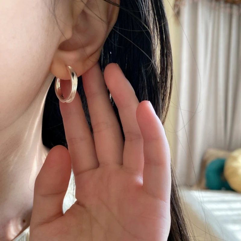 CHOZON | Whole Body Sterling Silver Concave Irregular Earrings Niche Unique Design Stud Earrings Simple C-shaped Basic Earrings