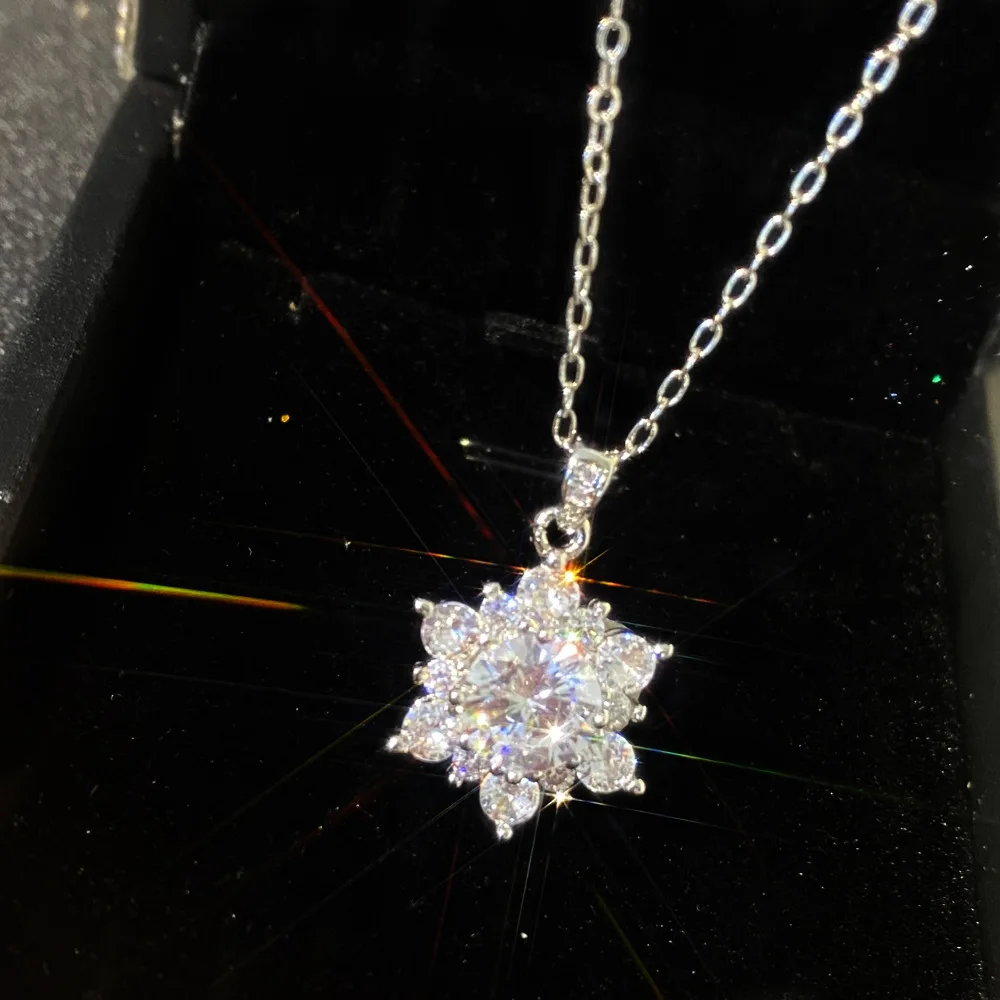 MDLFES مويسان الماس نمط فاخر سنغافورة المتخصصة فو مويسان كريستال وزهرة الزركونيا