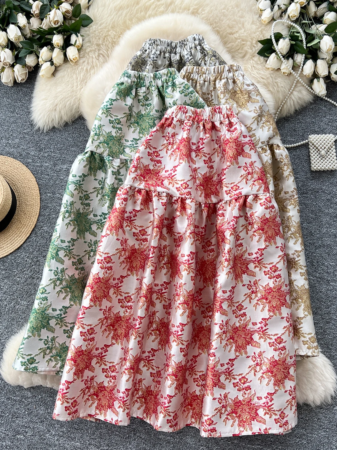 Elegant Heavy Embroidery High Waist Midi Skirt Women's 2025 New Court Retro Versatile A-Line Skirt for City Commuting