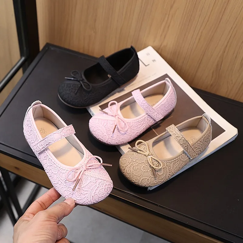 Toddler Girls Floral Embroidered Ballet Flats with Bow 2026 New Spring Kids Dress Shoes Soft Sole Elegant School Dance Mary Jane