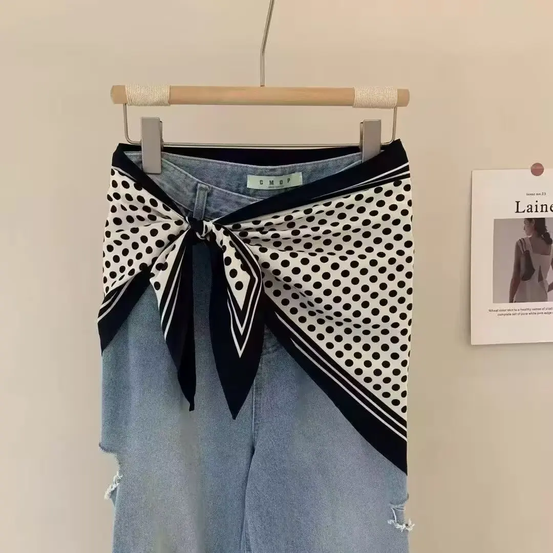 2026 Stacked Wear Polka Dot Triangle Scarf Waist Tie Triangular Shape Versatile Decorative Headscarf Neck Tie Stylish Layering