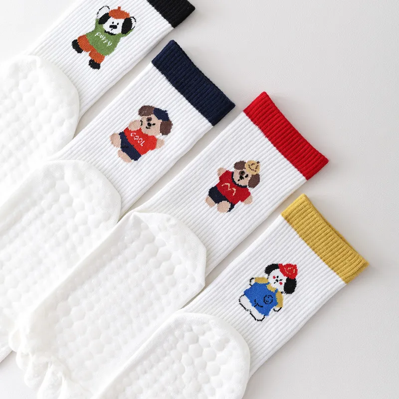 الكرتون 5-Toe اليوغا الجوارب عدم الانزلاق منتصف طاقم الجوارب تنفس 70% القطن فاصل أصابع القدم الجوارب ل بيلاتيس اللياقة البدنية المنزلية