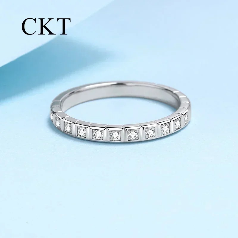 

18K White Gold Luxury Real Platinum Ring for Women Small Row Diamond Moissanite Rings Pt950 Sparkling Wedding Band Jewelry