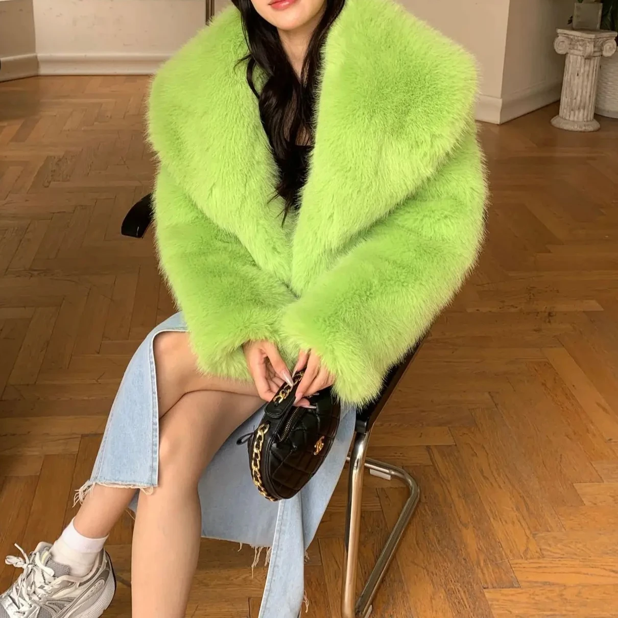 معاطف نسائية خضراء من الفرو الصناعي سترات قصيرة معطف بأكمام كاملة سميك Y2k ملابس الشارع الشهير ملابس خارجية فروي لخريف وشتاء 2025