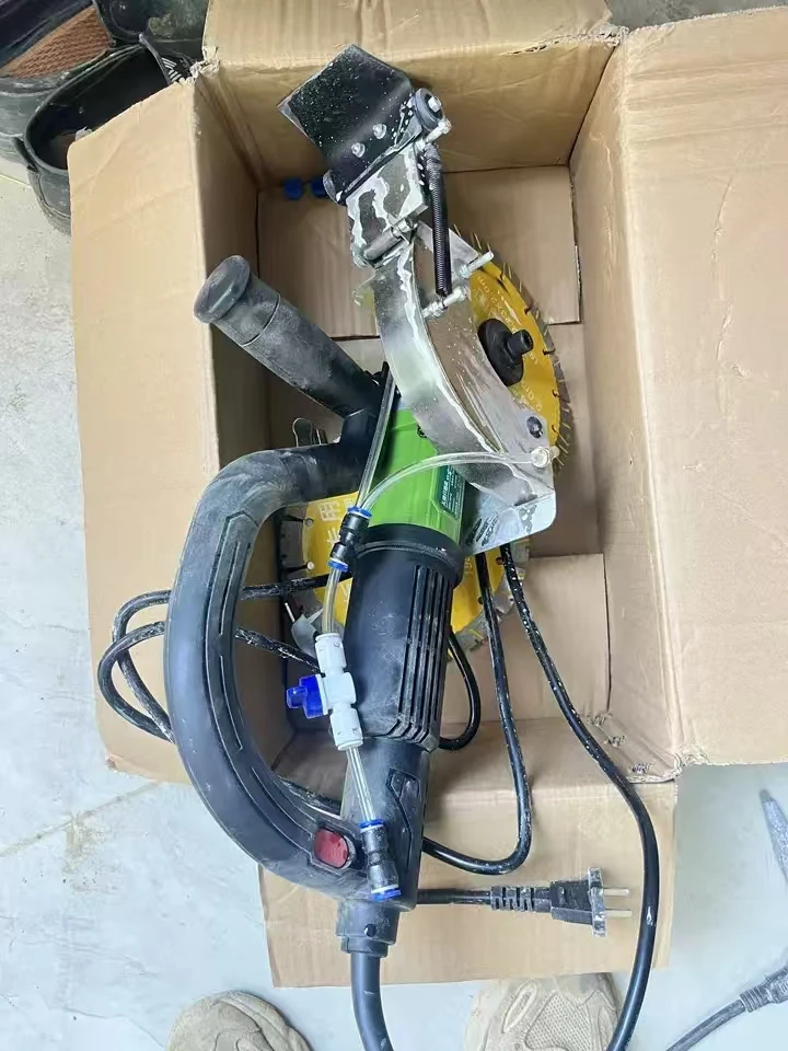 

Brushless 195 Single Blade Slotting Machine Wire Box Cutting Artifact Wall Hydro Installation Dust Free Concrete 210