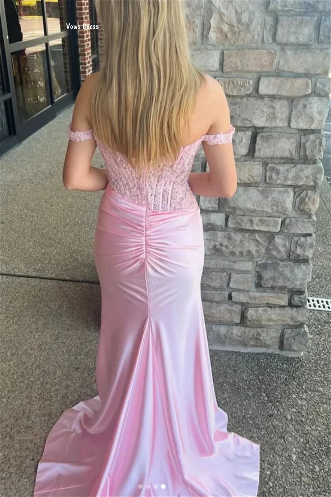 Vows Abiti da sera rosa Abito da cerimonia nuziale Abito elegante Linea su misura Abiti in pizzo per eventi speciali Abito da ballo di lusso