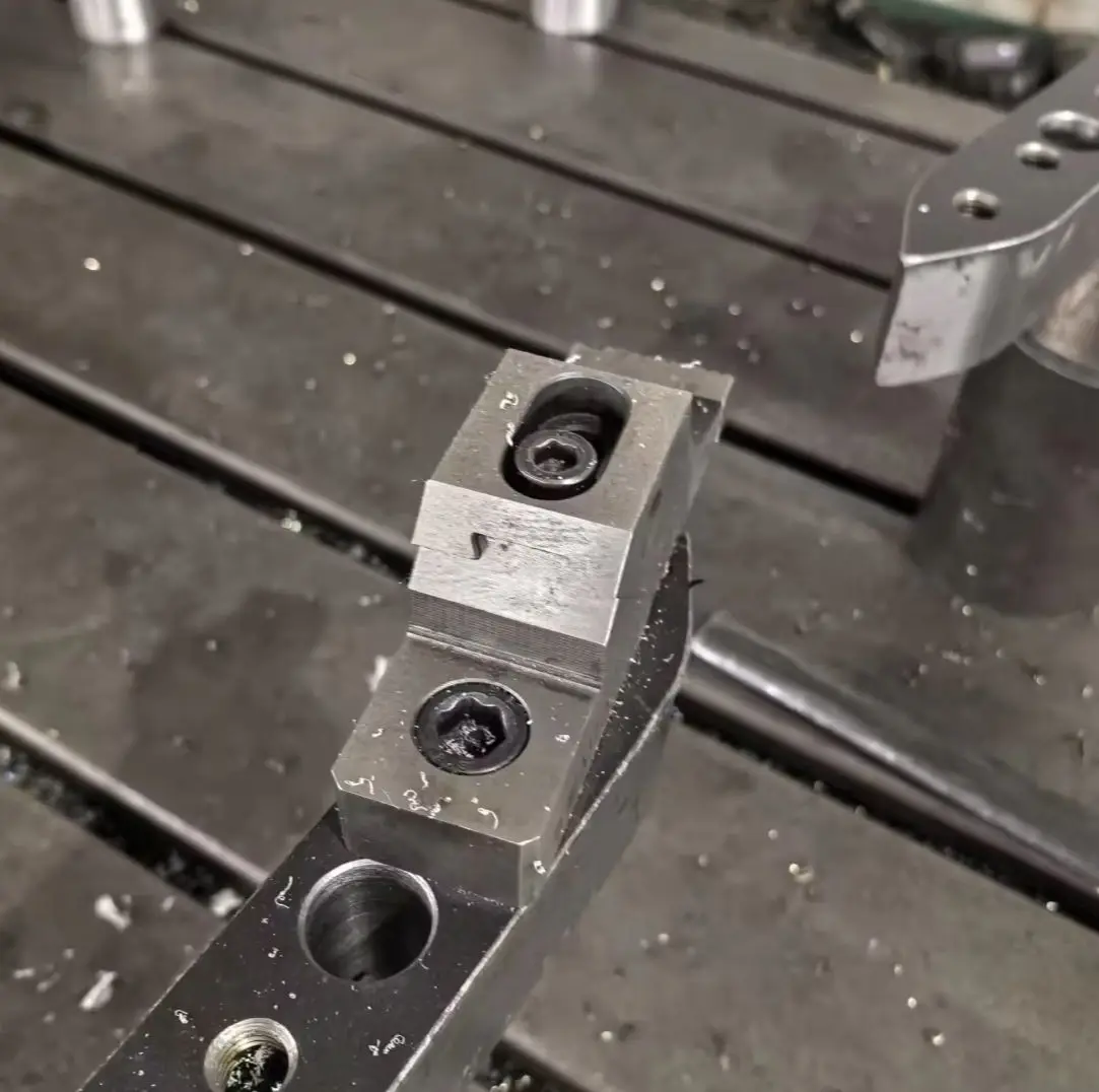 Suitable for M12 CNC Side Clamp, Precision Frog Clamp Flat End Workholding Fixture for Machining Center