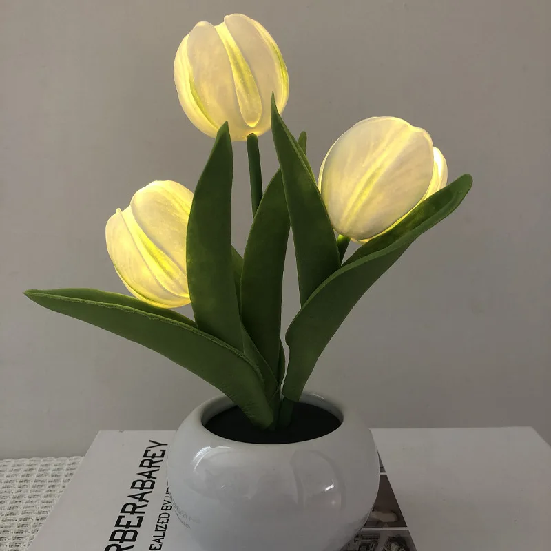 Rechargeable LED Bedside Warm Night Light Simulation Tulip Night Light Indoor Bouquet Decoration Atmosphere Light