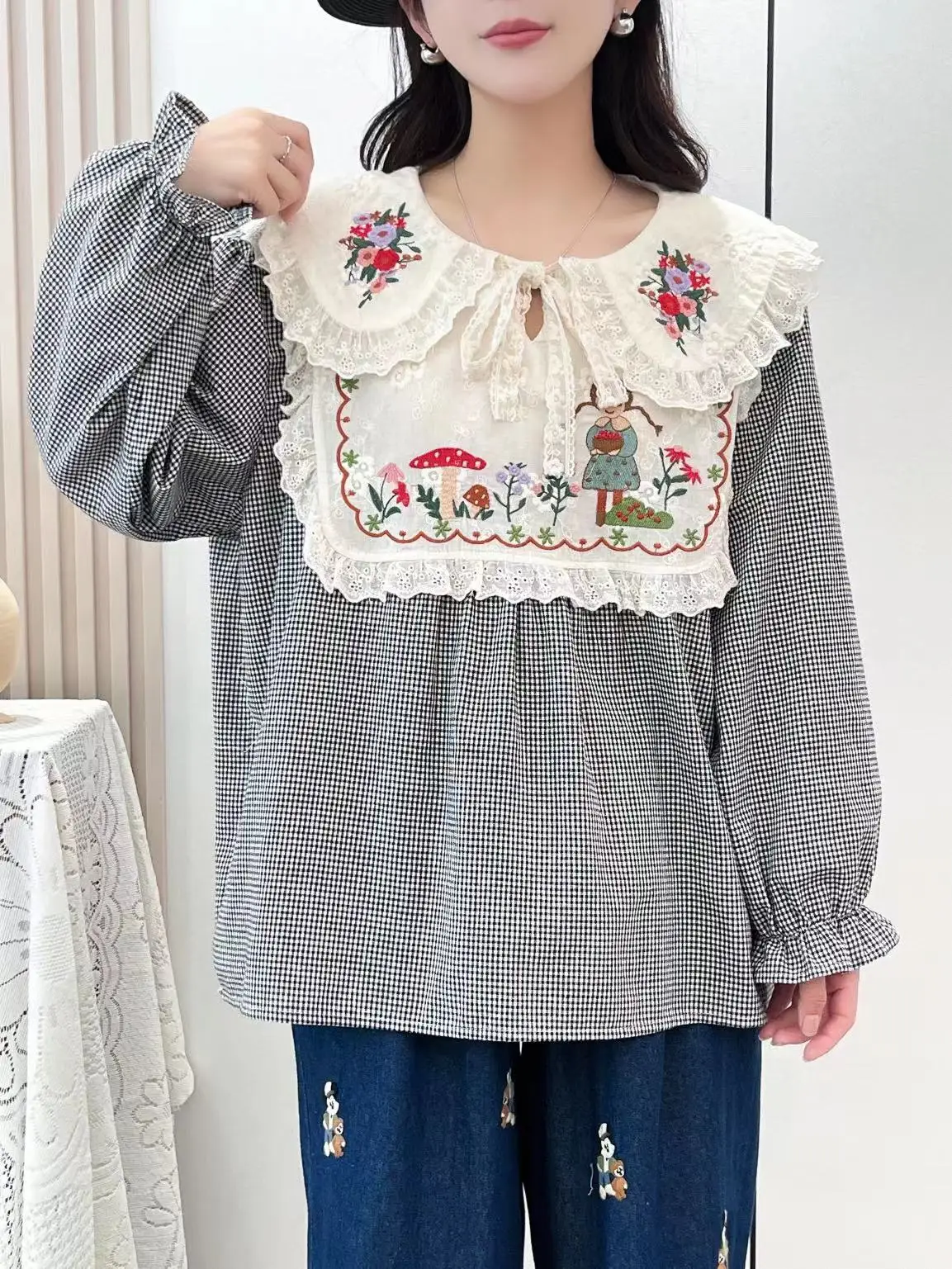 New Autumn Cotton Long Sleeve Shirt, Women Peter Pan Collar Embroidery Top, Mori Girl Popular Sweet Blouse, Winter T485132QM