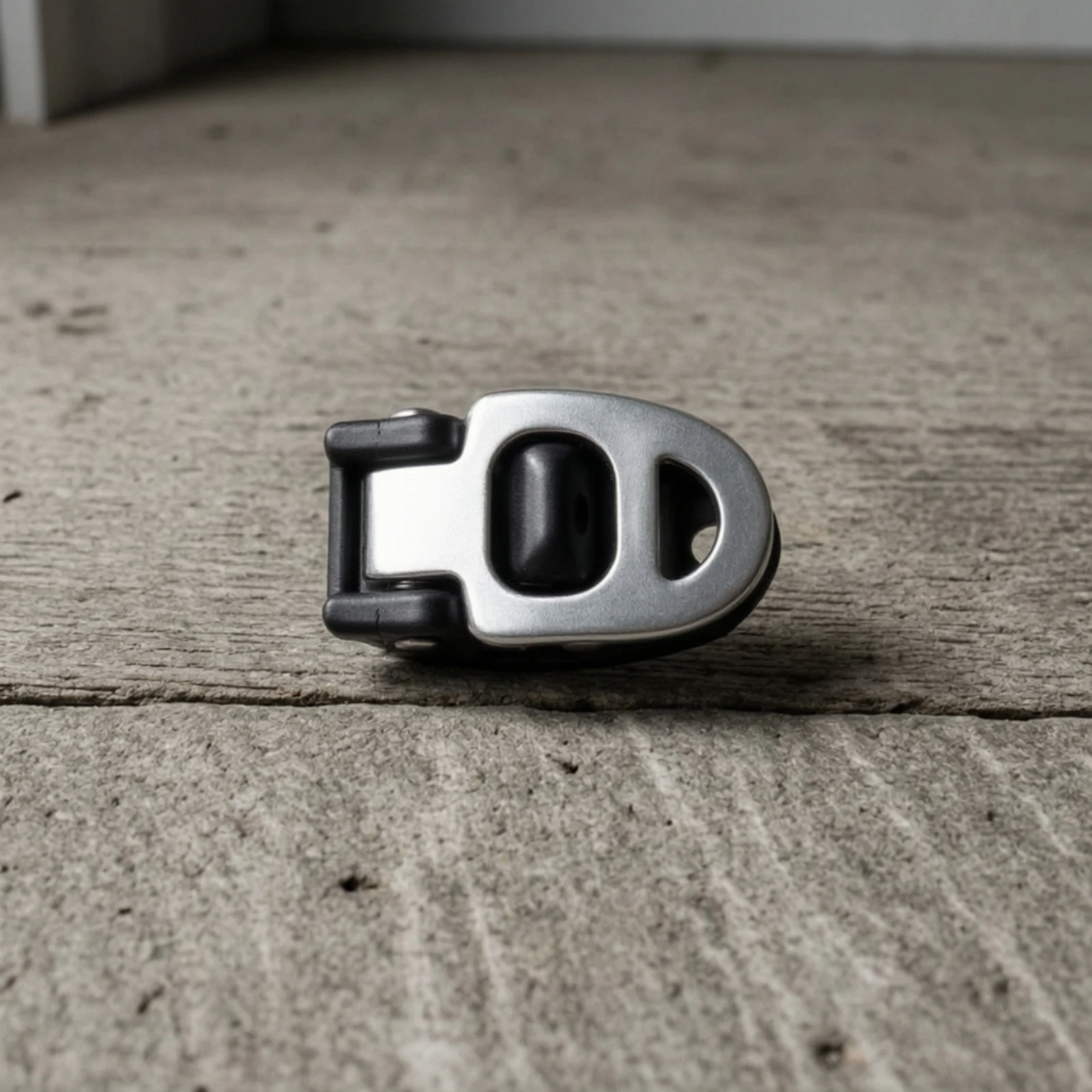 Buckle with Metal Lever Quick Tightening Buckle with Polymeric Base Snowboard Binding Component Wide Compatibility