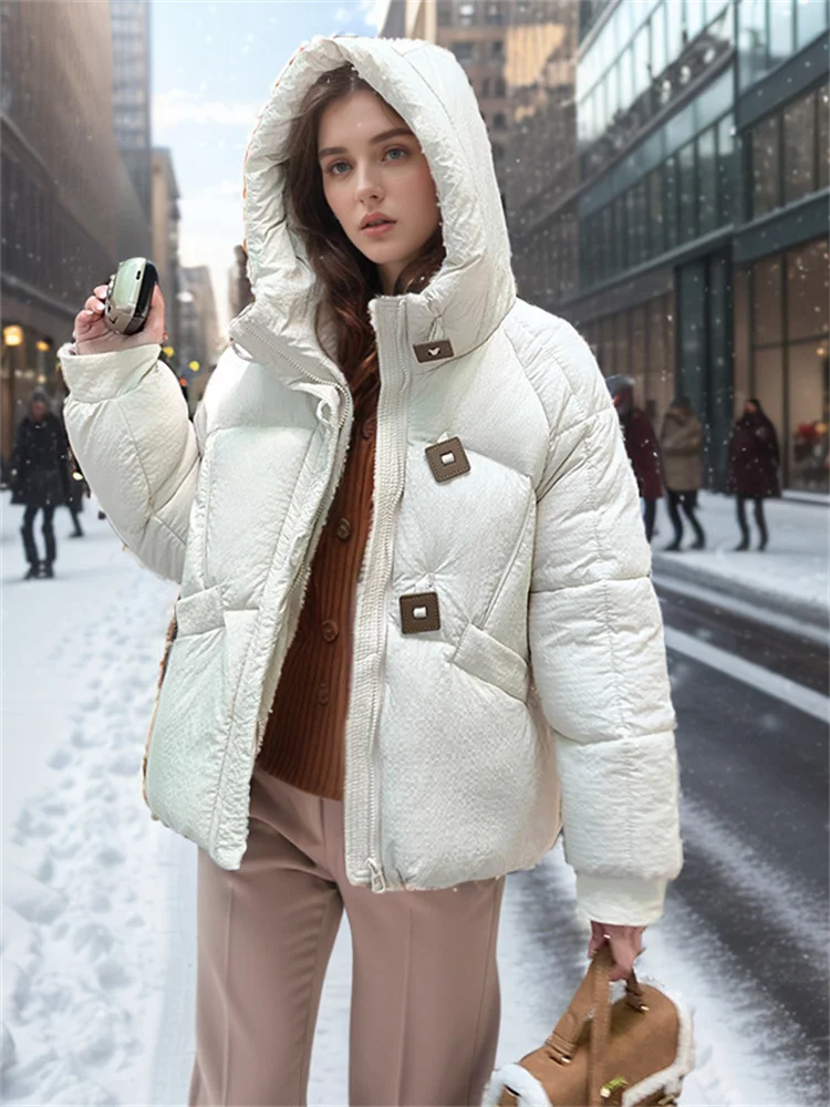 Cute Woman Down Coat Winter Short Jacket 2024 New Design Thick Hooded Zipper Thicken Coat Stylish Woman Winter Padded Clothes