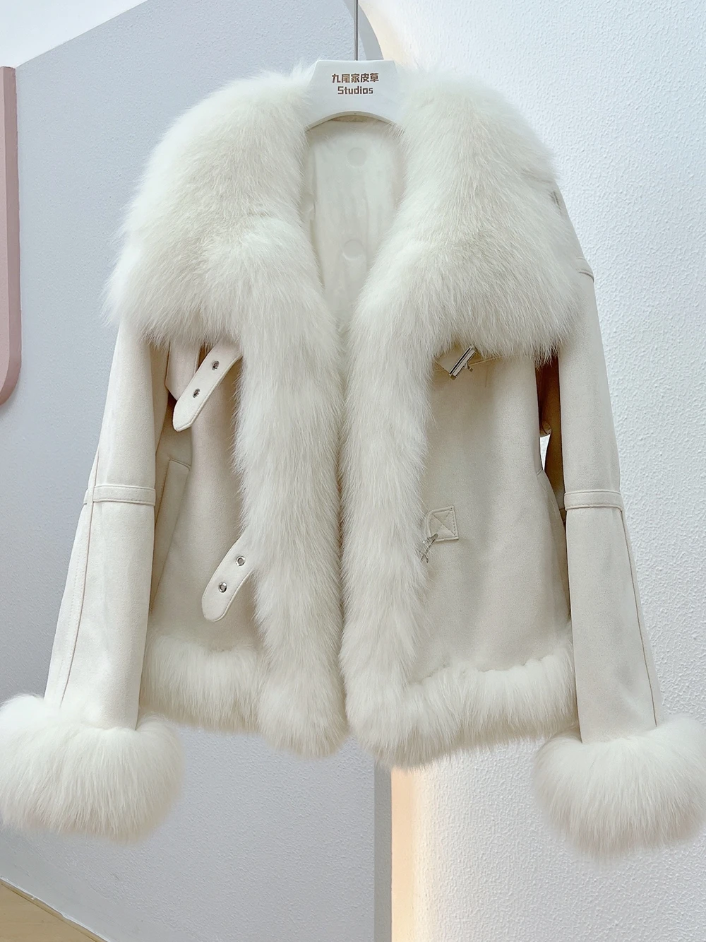 

2024 Winter Women Coat Natural Fox Fur Collar Thick Suede Outerwear Warm New Fashion Real Fur Coat goose Down Jacket