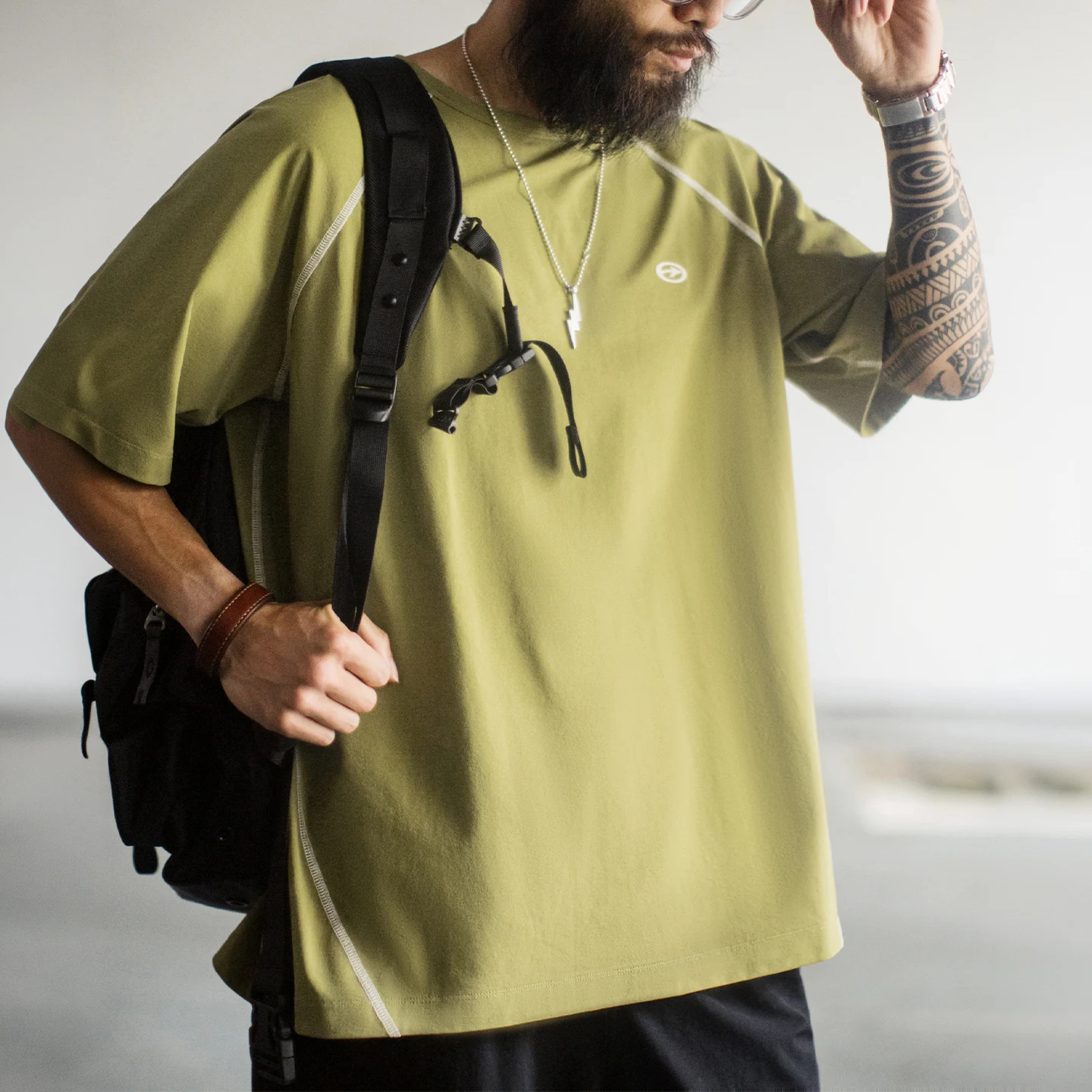 Maden Men's Color Block Cool Touch Sun Protection Tee American Hasu Line Workwear Quick Dry Breathable Short Sleeve Sports Top