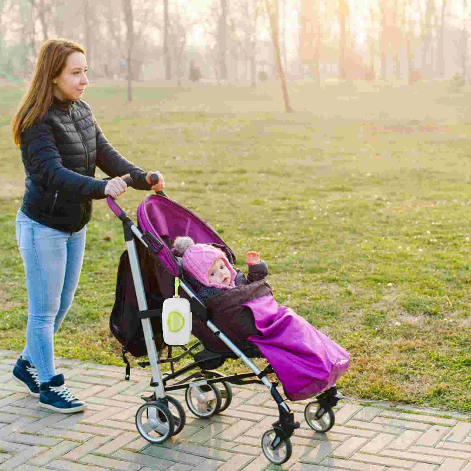 Рисунок 6 - Увлажненный шарф Love коробка для влажных салфеток