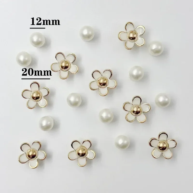 18pcs Hot Sale DIY Hole Pictures Charms for Pearl Flower Charms Designer Quality Garden Shop Decorations Girl Gift