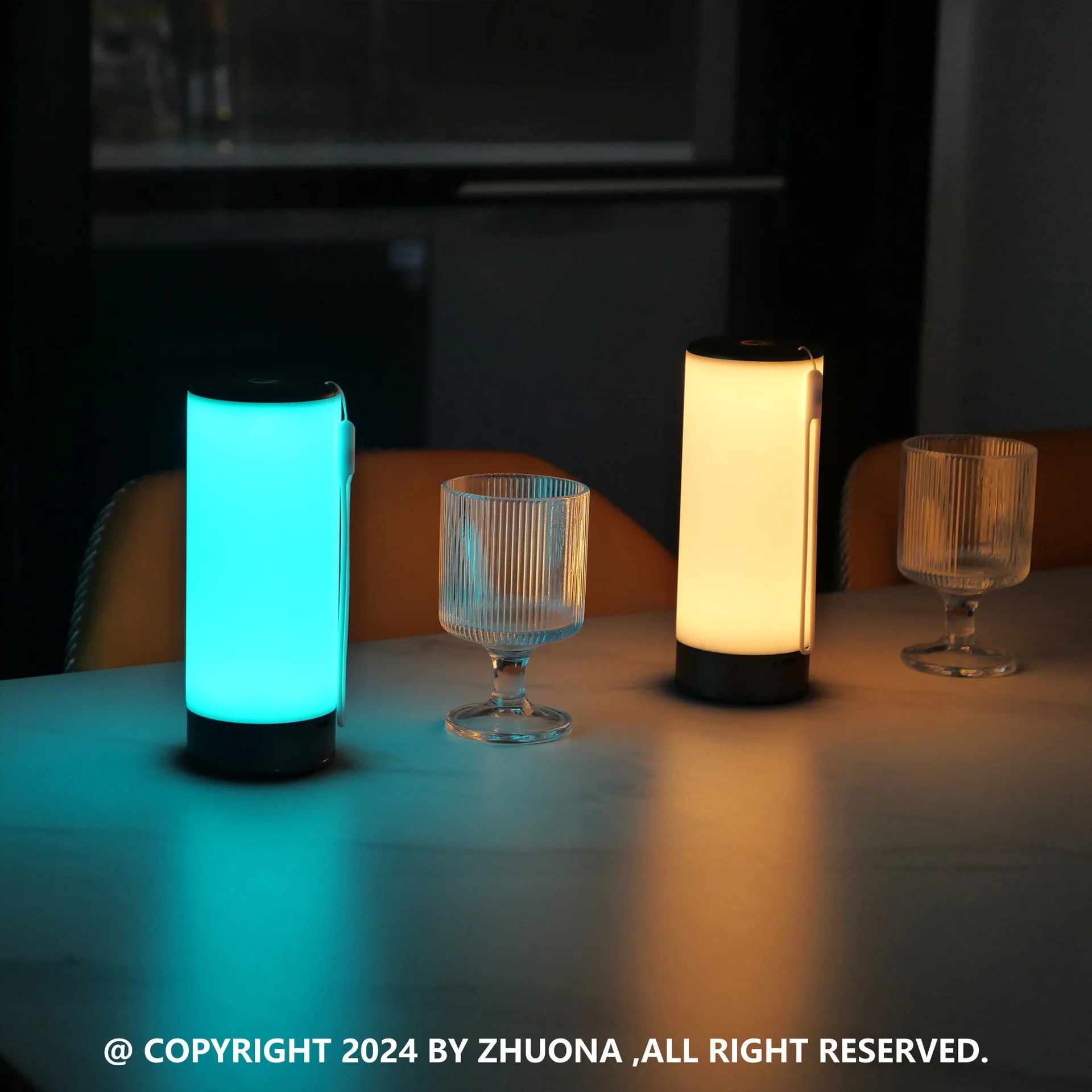 

Creative LED Wireless Table Lamp, USB Rechargeable Minimalist Metal Ambiance Lamp for Living Room, Bedroom