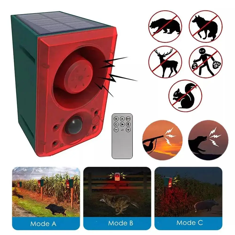 Solar Motion Alarm Lamp 130dB Dog Bark Gunshot Waterproof LED Strobe Light Remote for Garden Farm Chicken Coop Support Recording