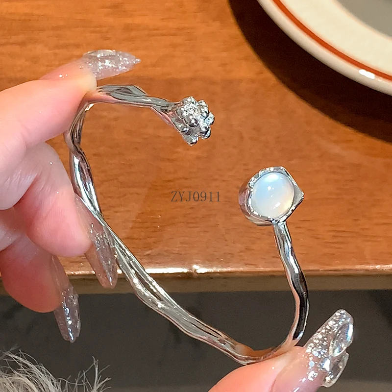 Silver Flower Moonstone Bracelet Girls' New Plain Ring Bracelet Light Luxury Niche Exquisite Bracelet Jewelry