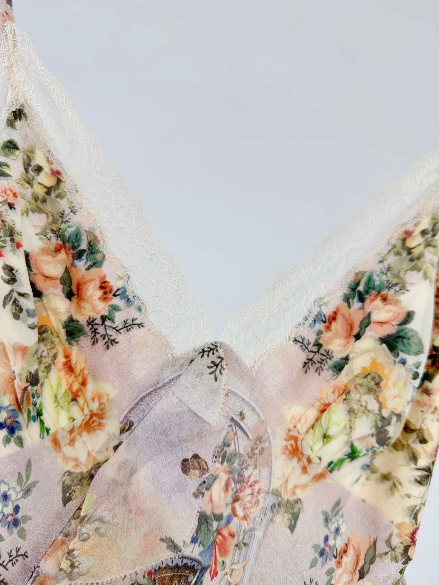 Senhoras babados em camadas estilingue robe renda bordado emendado com decote em v sem mangas cintura alta férias magro seda maxi vestido